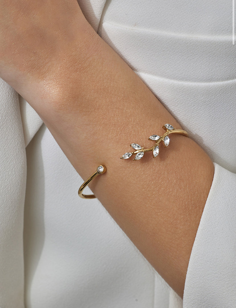 Sophia – Gold Bangle with Diamond Zircon