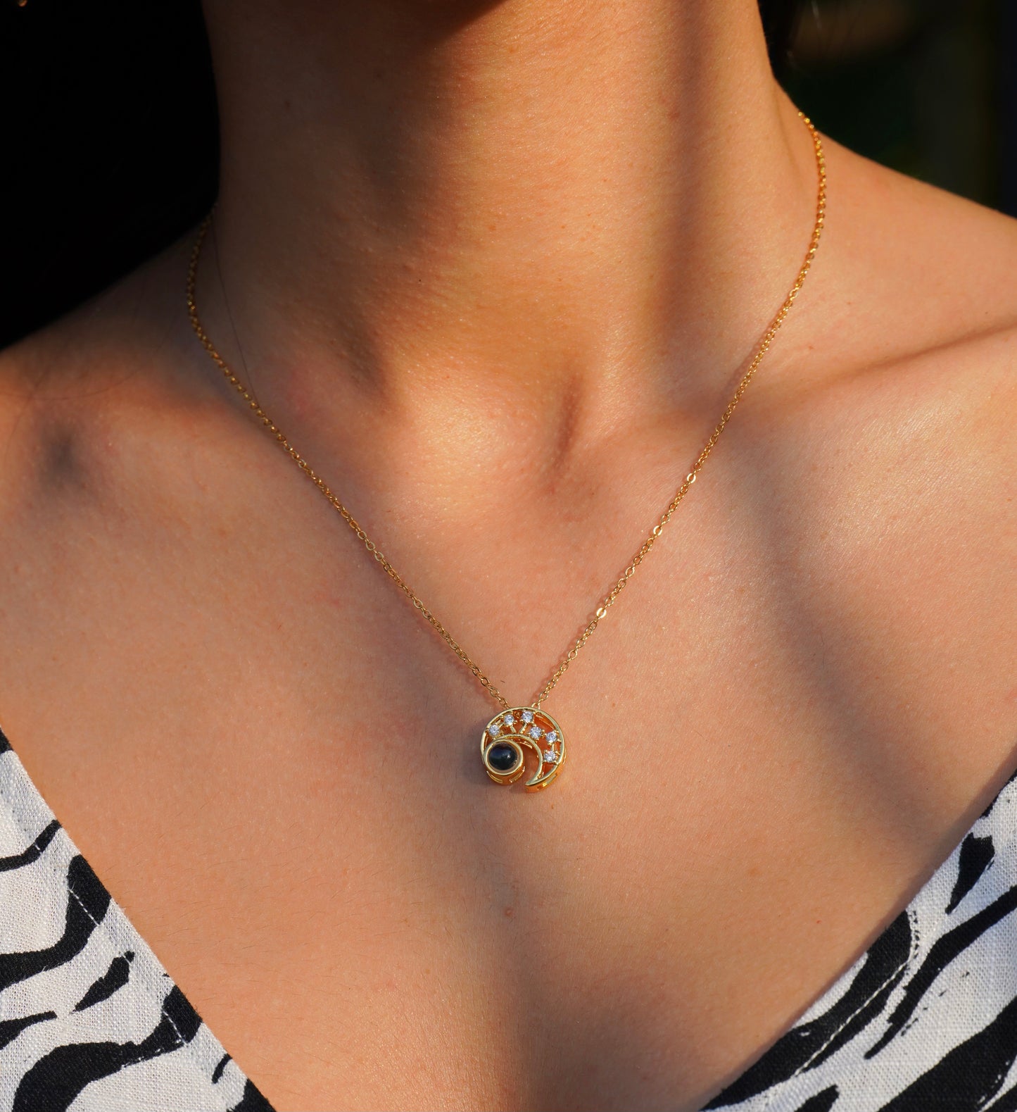 Waterproof 18K gold-plated stainless steel half-moon nano projection necklace displaying “I Love You” in 100 languages, women’s jewelry Lebanon