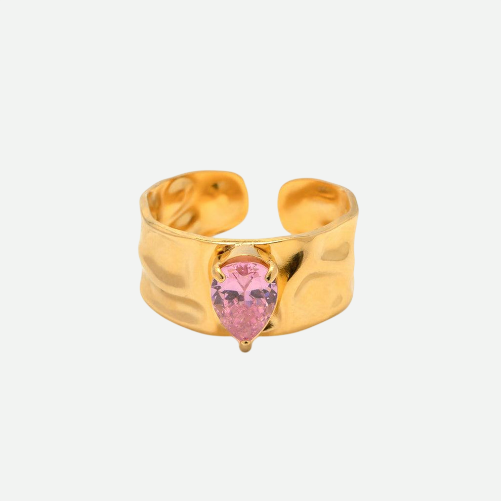 Lucciana – Gold Ring with Pear-Cut Rose Stone