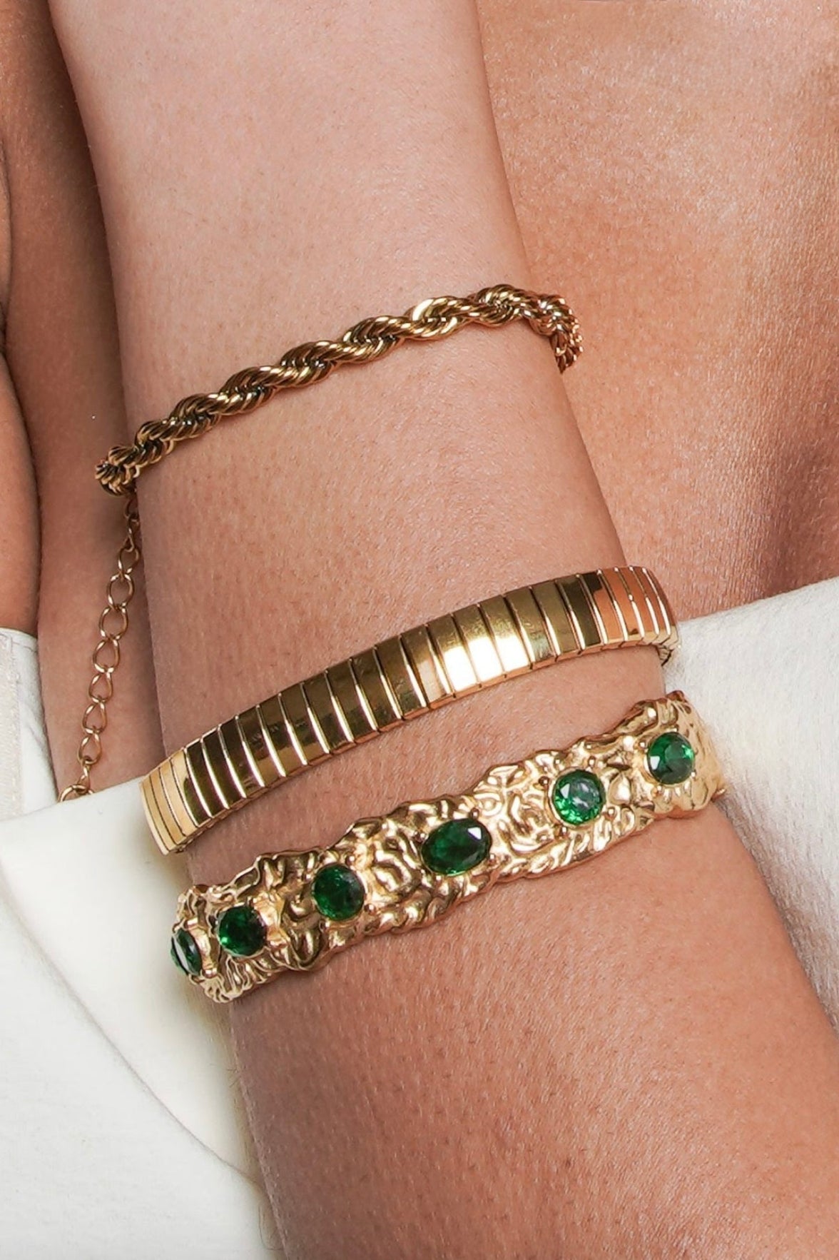 Juliette – Gold Cuff Bangle with Emerald Zircon