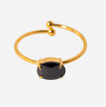Lila – Minimalist Gold Ring with Emerald Zircon, Diamond Zircon, or Black Onyx Zircon