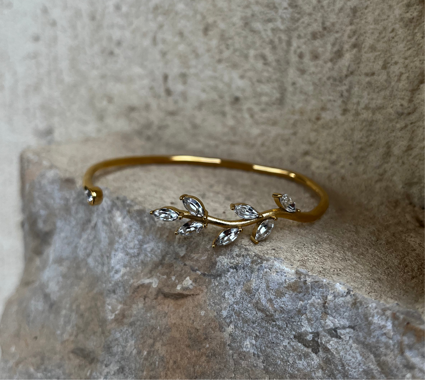 Waterproof 18K gold-plated stainless steel gold bangle with diamond zircon stones, elegant women’s jewelry Lebanon