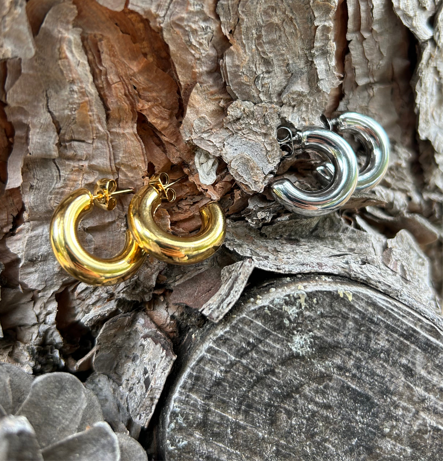 Waterproof 18K gold-plated stainless steel gold and silver classic hoops, minimalist statement jewelry for women Lebanon