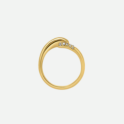 Ivy – Gold Bypass Ring with Diamond Zircon