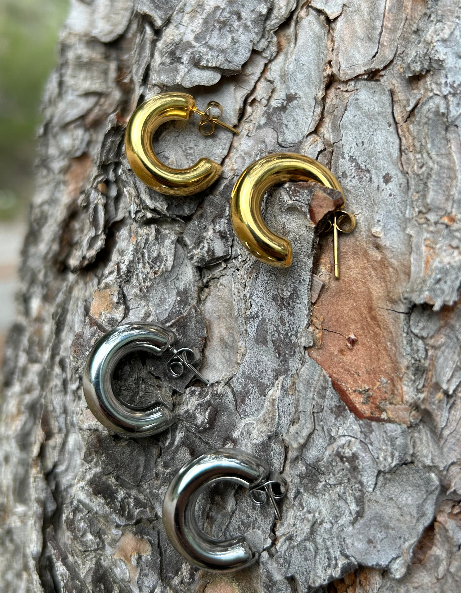 Waterproof 18K gold-plated stainless steel gold and silver classic hoops, minimalist statement jewelry for women Lebanon