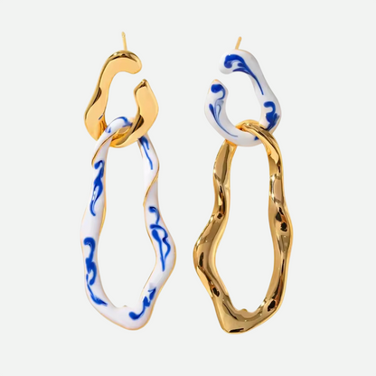 Pamela – Gold Earrings with Blue and White Porcelain