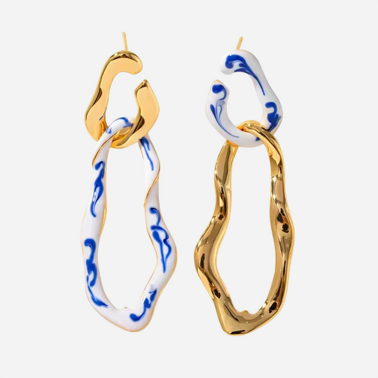 Pamela – Gold Earrings with Blue and White Porcelain