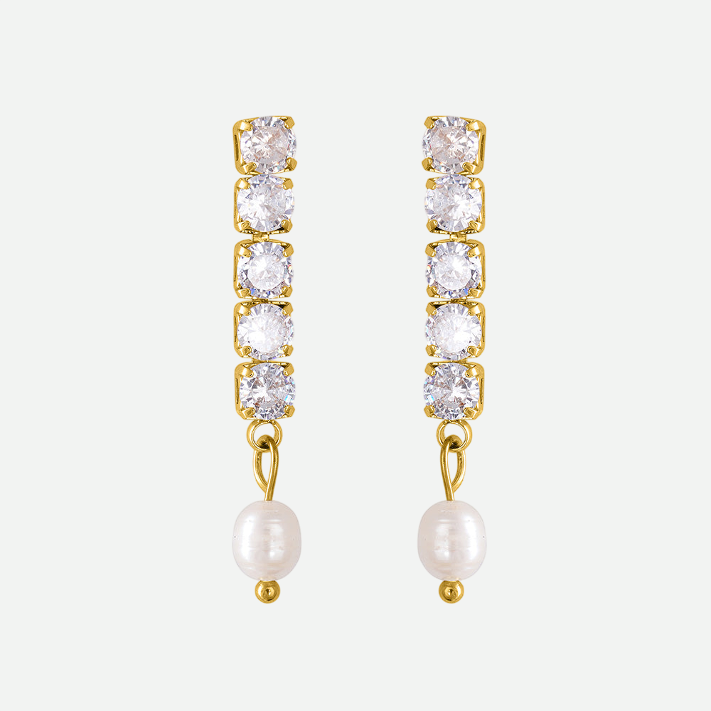 Jolie – Gold Dangle Earrings with Pearls