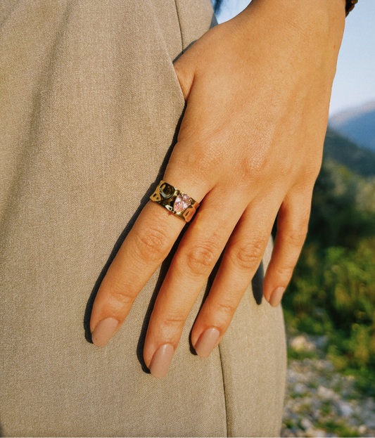 Waterproof 18K gold-plated stainless steel gold ring with pear-cut pink zircon stone, women’s statement jewelry Lebanon
