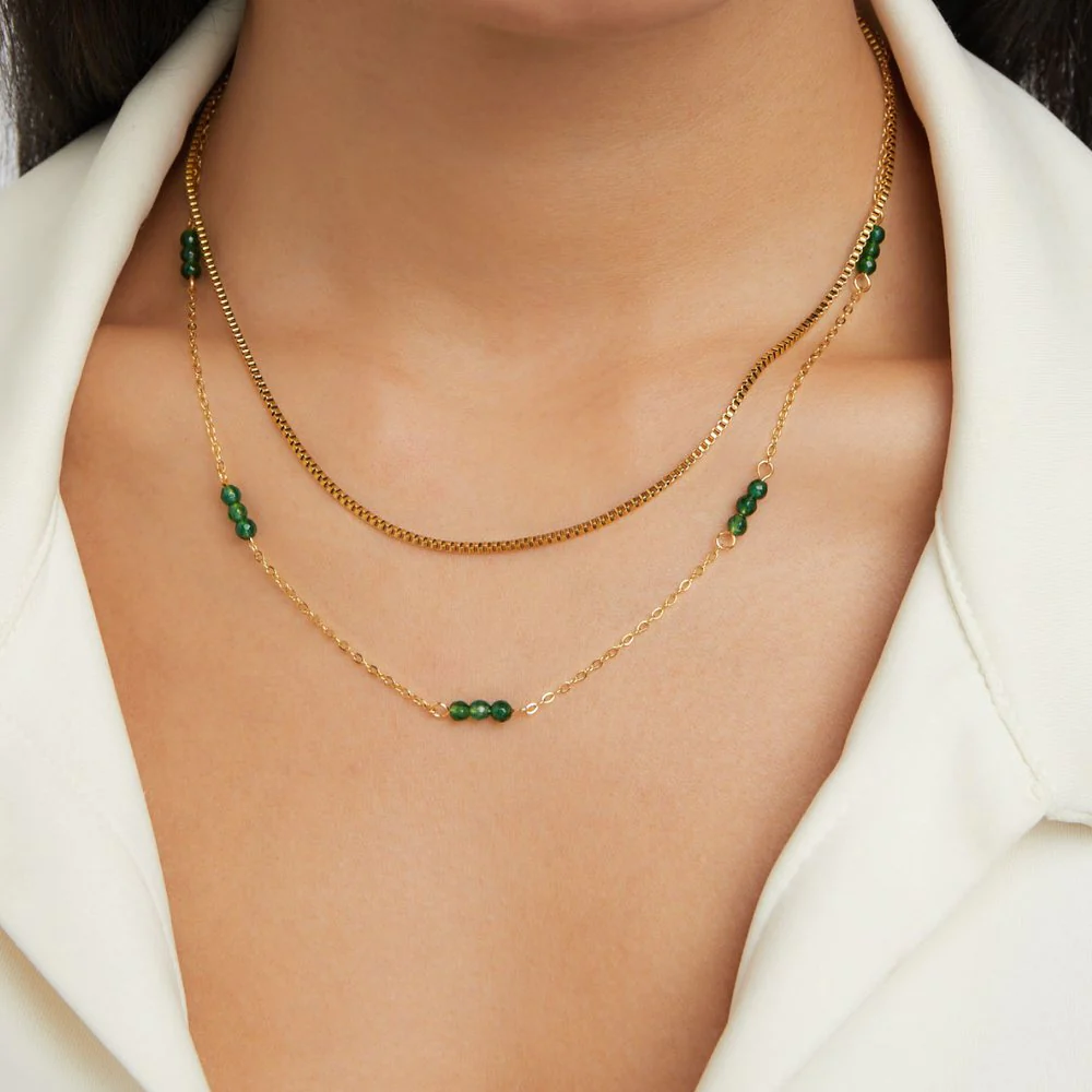 Nora – Gold Necklace with Emerald