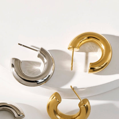 Kimberly – Gold and Silver Classic Hoops