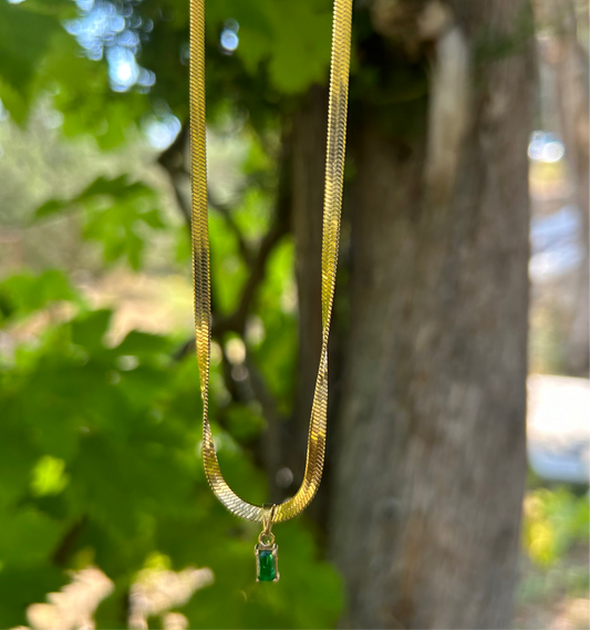 Waterproof 18K gold-plated stainless steel snake chain necklace with removable emerald zircon pendant, women’s jewelry Lebanon