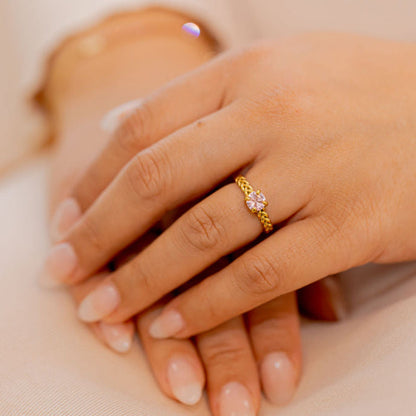 Luna – Gold Ring with Amethyst, Emerald, or Rose Stones