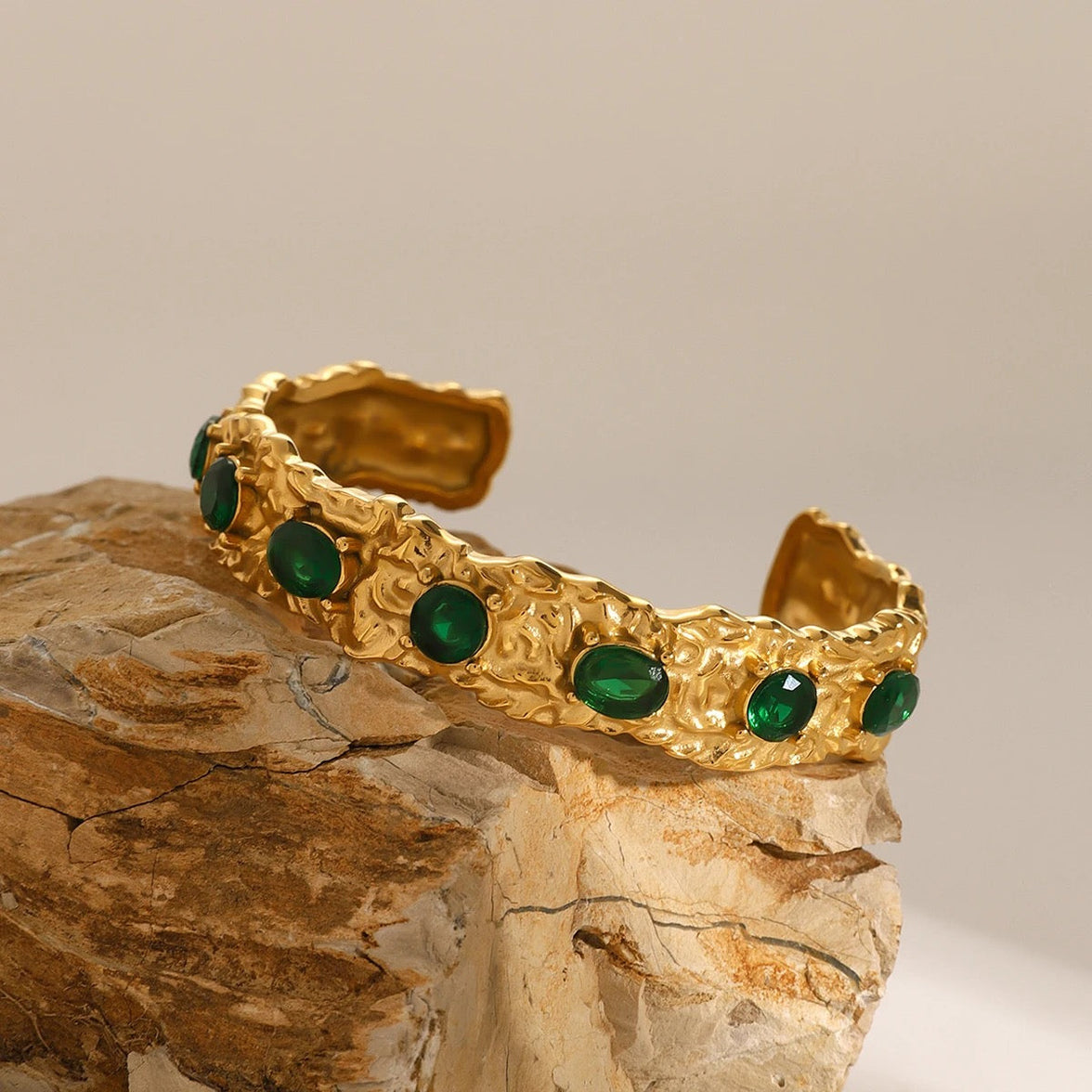 Juliette – Gold Cuff Bangle with Emerald Zircon