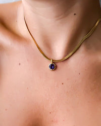 Elise – Gold Snake Necklace with Amethyst or Emerald