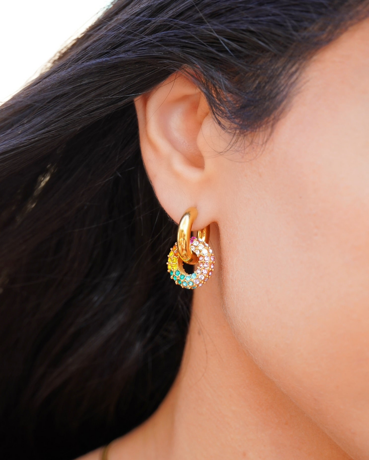 Joy – Gold Hoop Earrings with Multicolor Stones