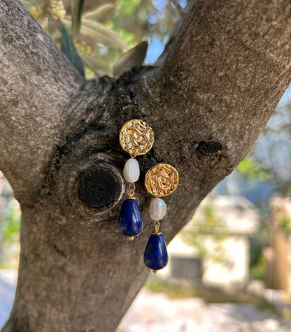 Selena – Gold Drop Earrings with Lapis Lazuli and Pearls